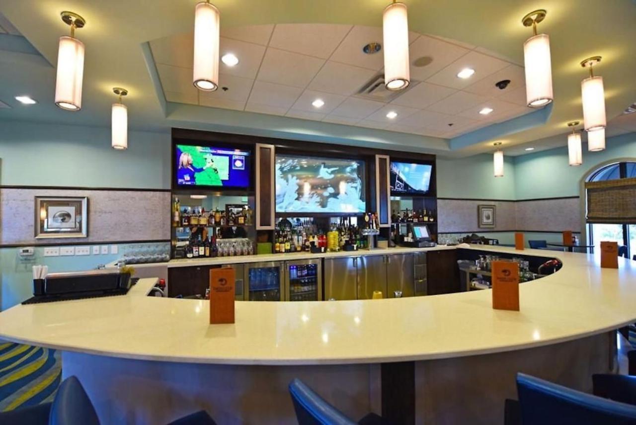 Modern Family Friendly Resort Home With Grill & Poolダベンポート エクステリア 写真
